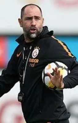 Galatasaray kritik virajda