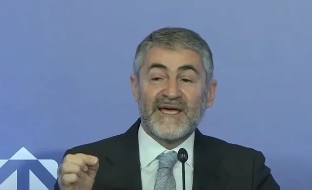 Hazine ve Maliye Bakanı Nureddin Nebati'den TÜGİK İş Zirvesi'nde flaş açıklamalar: Hızla pandemi öncesi duruma doğru gidiyoruz-3
