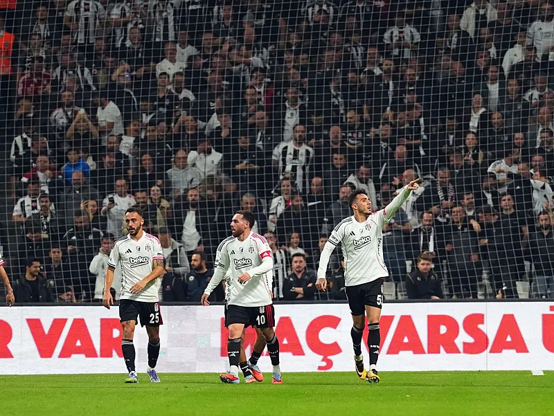 Spor yazarları Beşiktaş-Fenerbahçe maçını değerlendirdi - 9