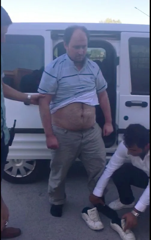 Polise zorluk çıkaran FETÖ'cü böyle götürüldü-5