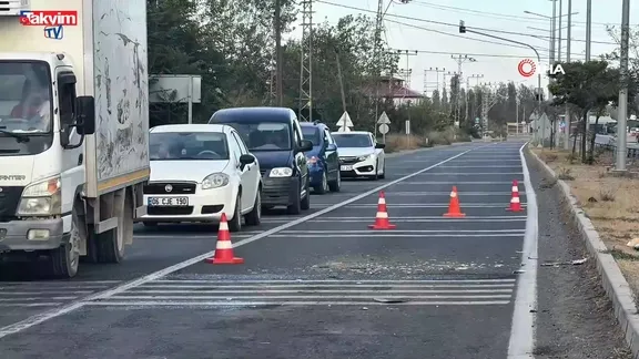 Iğdır'da 3 araç birbirine girdi