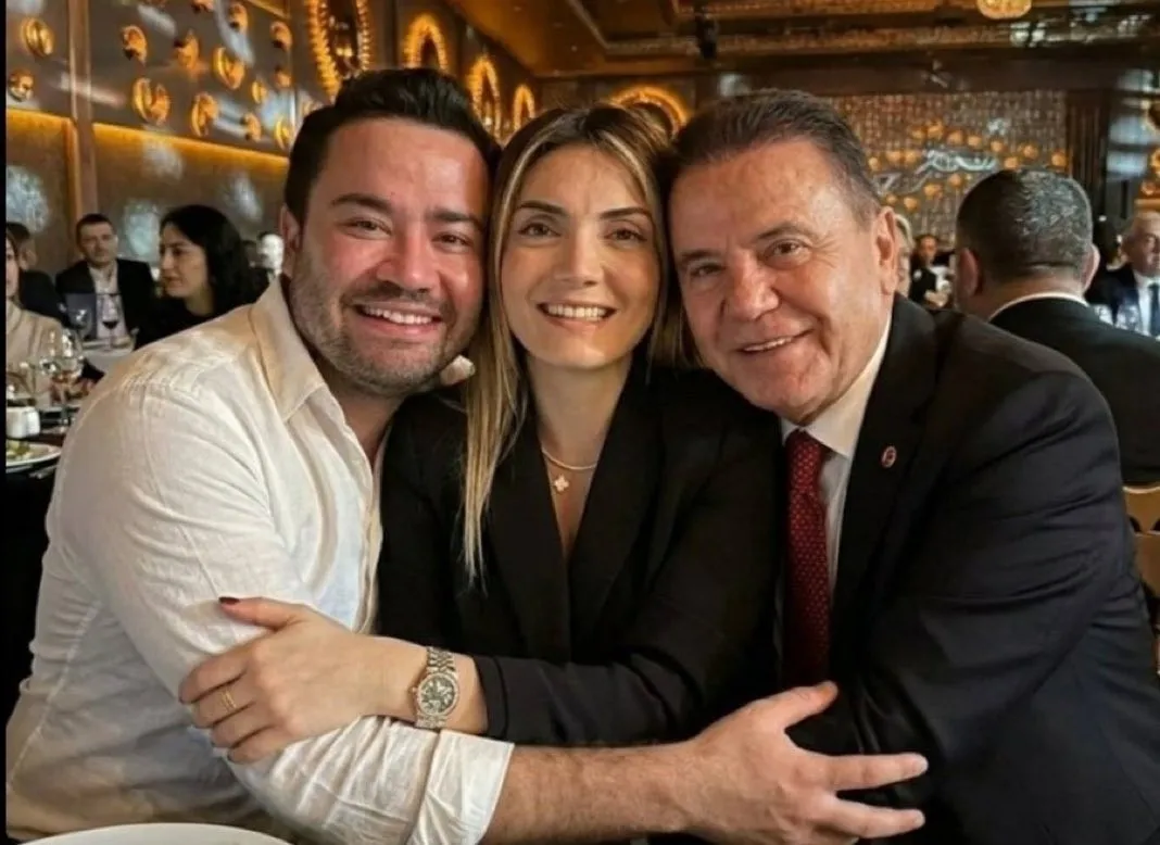 gokhan-bocekin-sir-dolu-ankara-trafigi-chp-genel-merkezi-cevresinde-201-baz-sinyali-1778332993445.jpeg Gökhan Böcek’in sır dolu Ankara trafiği! CHP Genel Merkezi çevresinde 201 baz sinyali-3