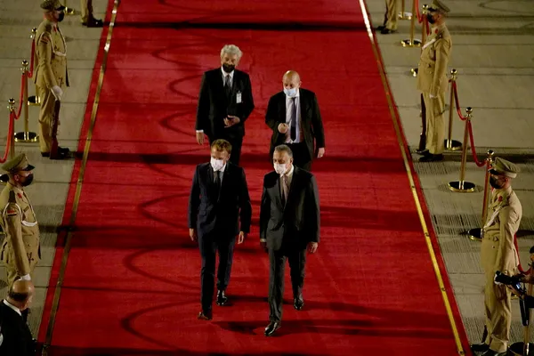 fransa-cumhurbaskani-emmanuelmacron-iraka-geldi-1630134048016.jpg