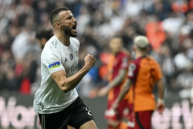 Beşiktaş'tan Al Sadd'a transfer olan Saiss'ten Şenol Güneş'e sert sözler: "Yarı final oynadım diye beni basının önünde eleştirdi"-5
