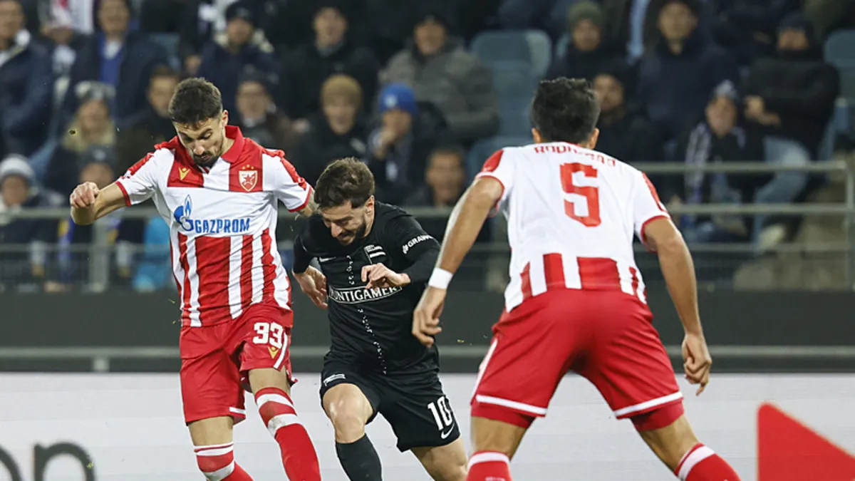 Fenerbahçe'nin eski yıldızından şampiyonluk itirafı! "Galatasaray daha vizyonlu"