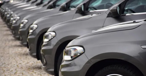 Sahibinden 2. el araba fiyatları düşecek mi? Merakla beklenen açıklama geldi! 2. el araç fiyatları…