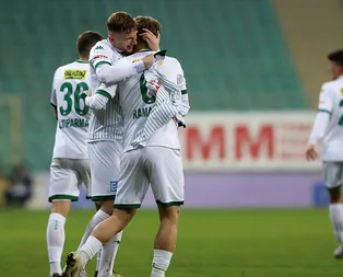 Bursaspor’da maaş krizi! Futbolculardan ortak bildiri