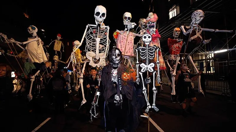 cadilar-bayrami-ne-zaman-2025-halloween-hangi-ayda-olacak-1758804318438.jpg (Kaynak: AA)