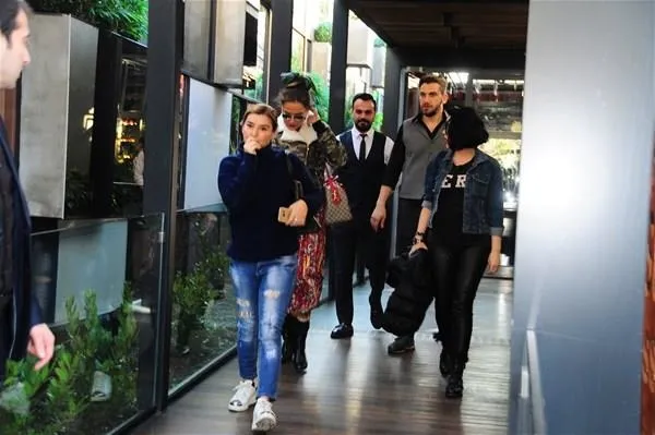 120 bin liralık sokak kıyafeti-3