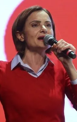 CHP'ye trol gibi başkan!