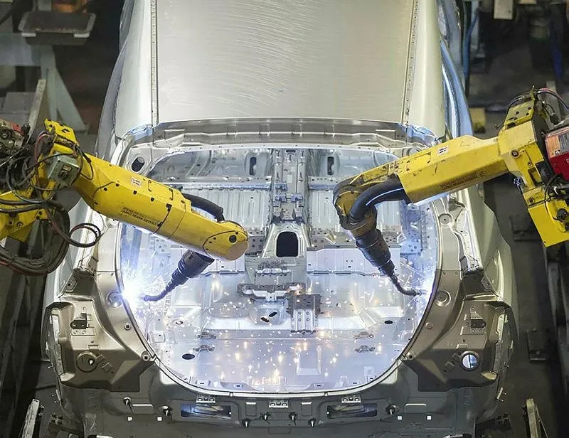 Otomobil devinden flaş ABD kararı