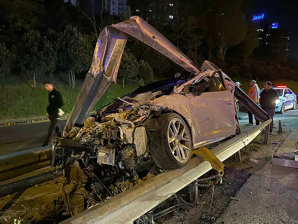 TEM otoyolunda feci kaza: 1 kişi hayatını kaybetti-3