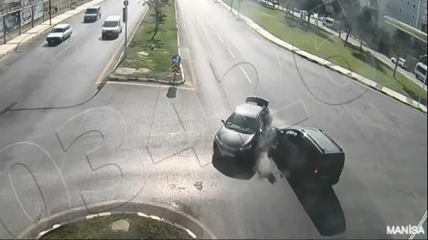 SON DAKİKA: Emniyet kasım ayı kaza bilançosunu açıkladı: 29 bin 532 kazada 194 kişi hayatını kaybetti-6