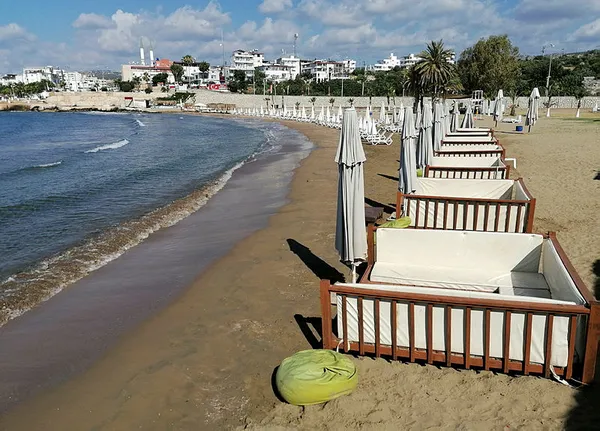 burada-sezlong-fiyati-20-tl-1592202172231.jpg Burada şezlong fiyatı; 20 TL-1