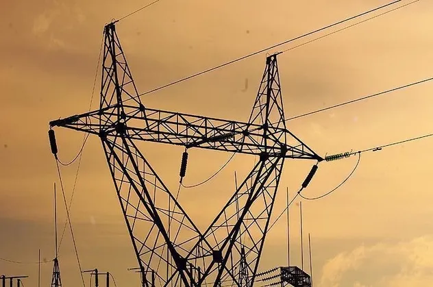 Spot piyasada yarın için elektrik fiyatları belirlendi