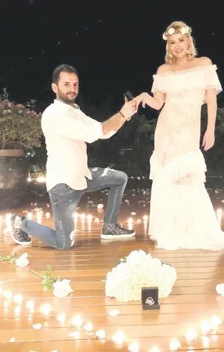 Şarkıcı Aylin Coşkun 14 yıl sonra evlenme teklifi aldı