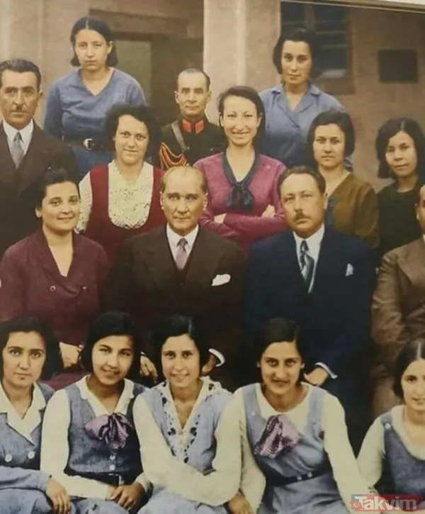 Yeşilçam'ın Sultan'ı Türkan Şoray 'Cumhuriyet’imizle gurur duyuyorum!' Ünlülerin 29 Ekim Cumhuriyet Bayramı paylaşımları - 6