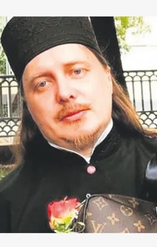 Rus rahibin lüks markalara olan düşkünlüğü başına iş aç