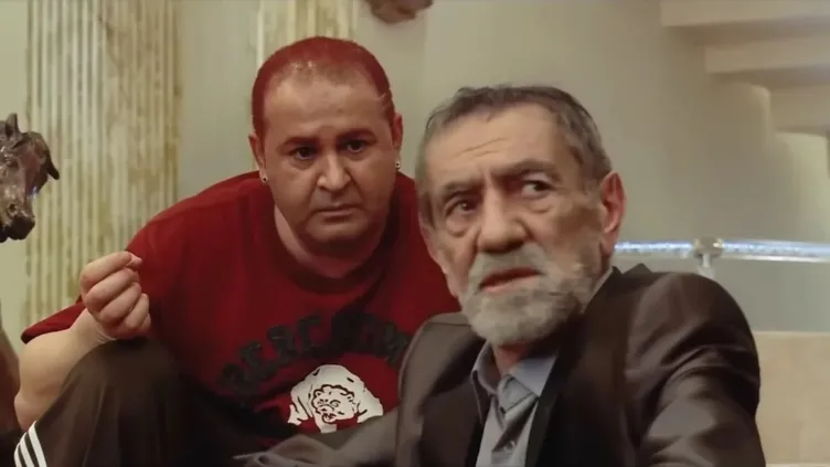 Şafak Sezer beklenen fragmanı paylaştı! İşte Kolpaçino 4 4'lük fragmanı...