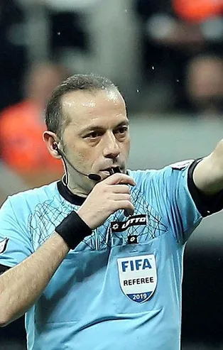 Cüneyt Çakır'a dev görev