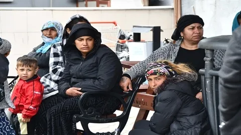 İBB'nin ihmaliyle can veren Edanur son yolculuğuna uğurlandı! Vali Gül'den 'adli süreç' açıklaması... Kusuru olanın hesabı kesilecek-8