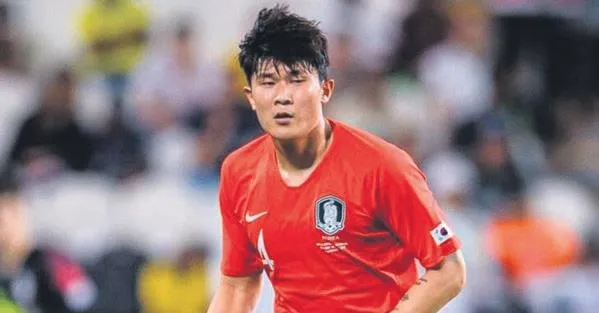 galatasarayda-gedson-transferi-yilan-hikayesine-dondu-1643317704381.jpeg Galatasaray'da Gedson transferi yılan hikayesine döndü!-14