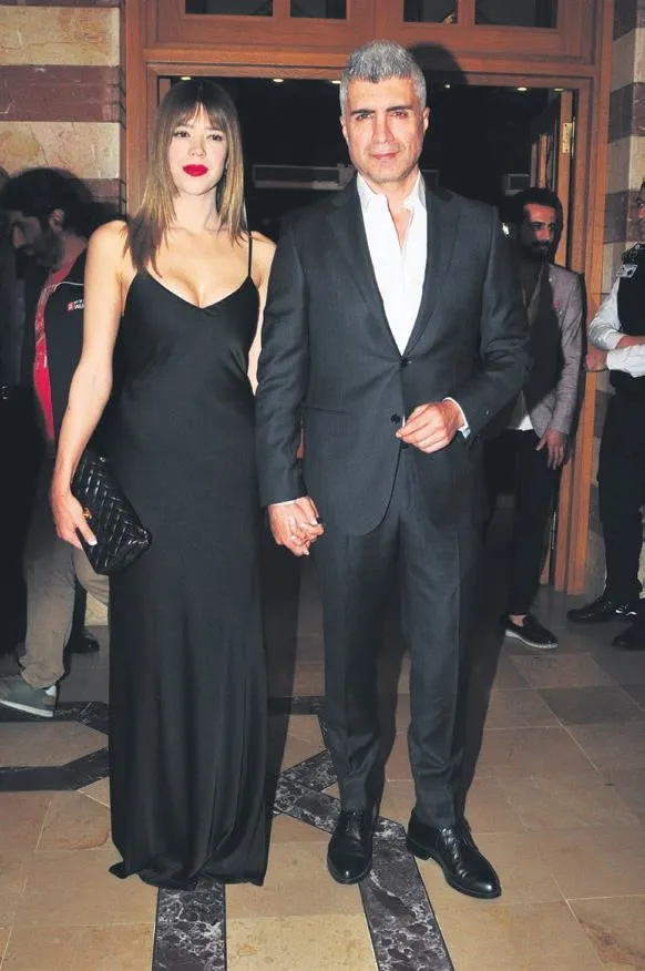 Buse Narcı Özcan Deniz'e övgüler yağdırdı ortalık bir anda karıştı! Yeni sevgilisi sinir krizleri geçirdi-2