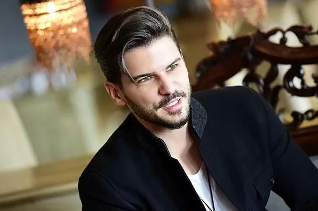 Tolgahan Sayışman kimdir, kaç yaşında? Arabası takla atan Tolgahan Sayışman’ın sağlık durumu nasıl?