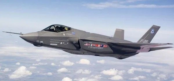 turk-f-35lerini-ilgilendiriyor-skandal-tasari-abd-senatosuna-sunuldu-1591907317547.jpeg Türk F-35'lerini ilgilendiriyor! Skandal tasarı ABD Senatosu'na sunuldu...-1