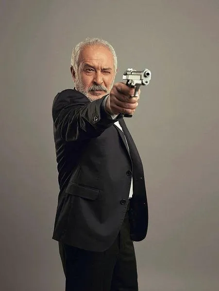 bir-dondu-pir-dondu-edhonun-kimsesiz-dogan-babasi-hakkindaki-gercek-hayrete-dusurdu-ali-surmeli-megerse-1615239013579.jpeg Bir döndü pir döndü! EDHO'nun 'Kimsesiz Doğan Baba'sı hakkındaki gerçek hayrete düşürdü! Ali Sürmeli meğerse...-4