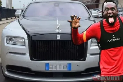 Galatasaray’ın Senegalli golcüsü Mbaye Diagne 7 milyon TL’lik oyuncağıyla İstanbul sokaklarında!