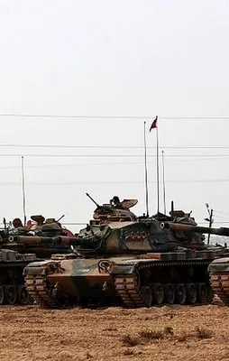 DAEŞ Rakka'ya doğru kaçıyor