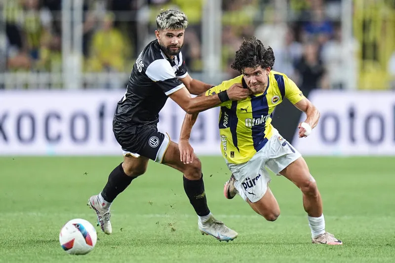 Ferdi Kadıoğlu transferinde sürpriz! Brighton'a gidecek derken... - 8