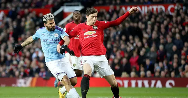 İngiltere'de koronavirüs şoku | Test pozitif çıktı, Manchester United - Stoke City maçı iptal edildi