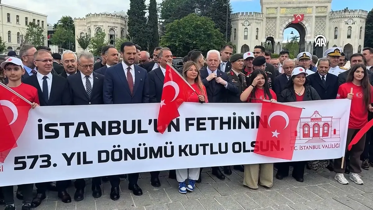 ŞEHRİN FARKLI NOKTALARINDA FETİH COŞKUSU-2