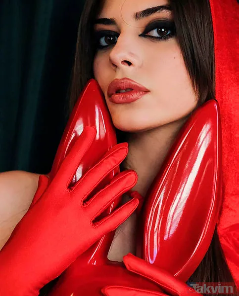 Defne Samyeli'nin kızı Derin Talu'nun Hakan Sabancı ile yakınlaşması babası Eren Talu'yu fena kızdırdı - 3