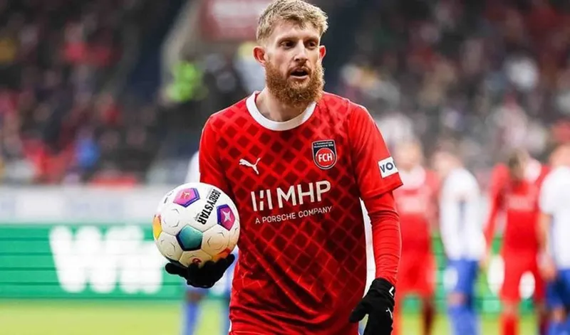 besiktas-yeni-yildizini-almanya-liginde-buldu-heidenheim-formasi-giyen-jan-niklas-beste-ile-temaslar-basladi-1716168481221.jpeg Beşiktaş yeni yıldızını Almanya Ligi'nde buldu! Heidenheim forması giyen Jan-Niklas Beste ile temaslar başladı...-3