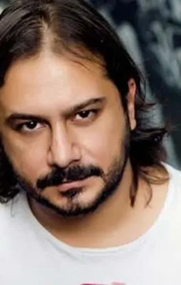 İdeolojik kardeşlik: Emrah Serbes olayı!