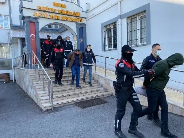 Kadınları fuhşa zorlayan çeteye yönelik düzenlenen VİP 1 Operasyonu'nda son dakika gelişmesi-6