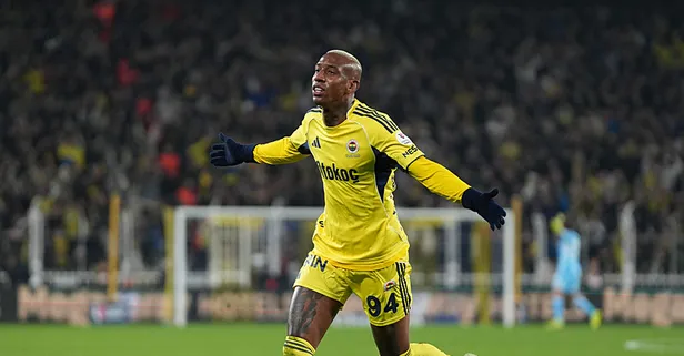 Anderson Talisca Brezilya'ya transfer iddialarına yanıt verdi