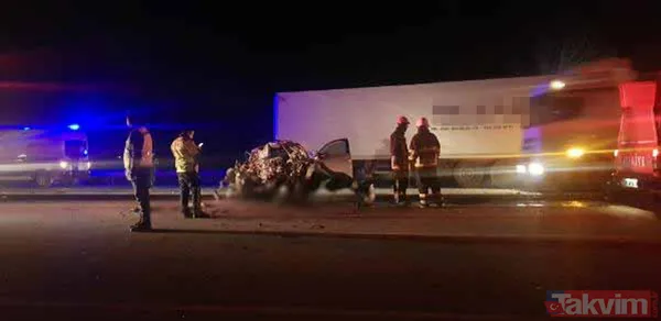 3'ü üniversiteli kız öğrenci 5 kişinin öldüğü kazada, hız kadranı 230’da takılı kalmış - 11