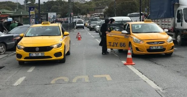 Fatih’te yolcu seçen taksicilerin araçları bağlandı