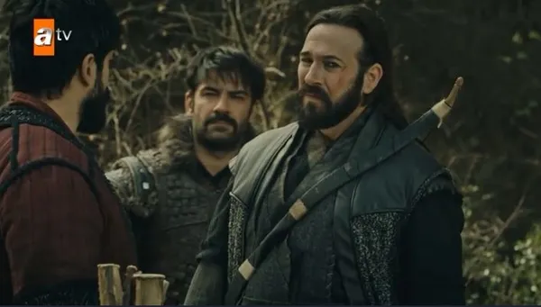 savas-basliyor-kurulus-osmanin-82-bolum-fragmani-yayinlandi-seyhim-agabeyimin-kani-bana-helal-midir-1644441884823.jpg Savaş başlıyor! Kuruluş Osman’ın 82. Bölüm fragmanı yayınlandı: Şeyh’im! Ağabeyimin kanı bana helal midir?-6