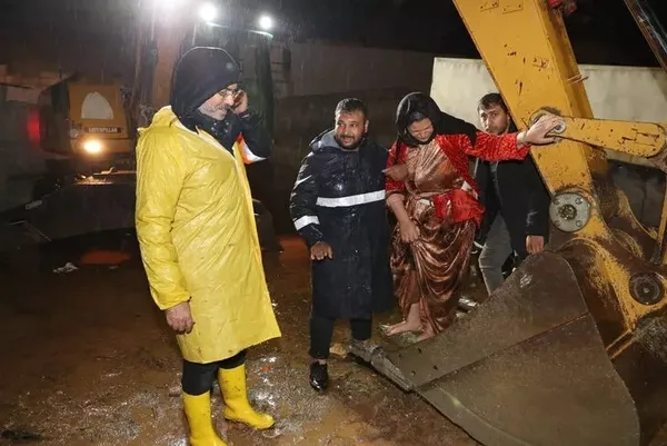 sanliurfanin-bazi-bolgeleri-icin-icme-suyu-uyarisi-1679905210866.jpeg Şanlıurfa'nın bazı bölgeleri için içme suyu uyarısı!-2