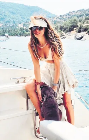 Çaça'nın 425 liralık kar şıklığı! Kıvanç Tatlıtuğ’un biricik eşi Başak Dizer sevimli dostunu süsledi