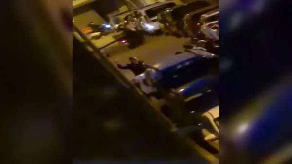 istanbulun-ortasinda-silahli-kavga-batmandaki-arazi-tartismasi-bahcelievlere-tasindi-1618211535772.jpg İstanbul'un ortasında silahlı kavga! Batman'daki arazi tartışması Bahçelievler'e taşındı-2