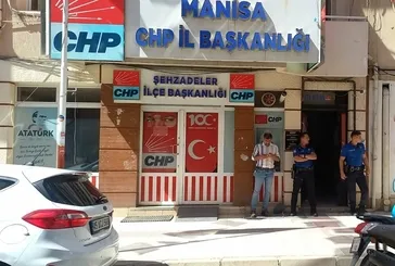 CHP Manisa'da kaos