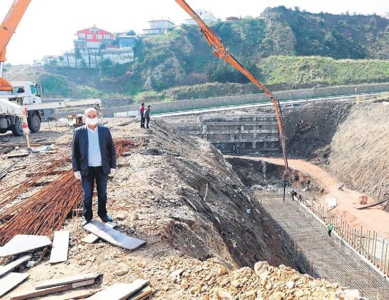 7 yıllık projeye bir temel daha attı