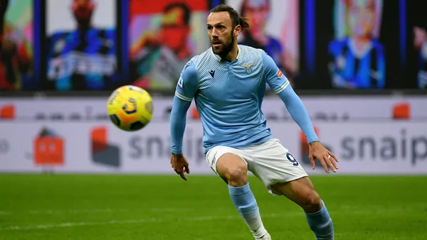 ozel-haber-i-fenerbahceye-vedat-muriqi-piyangosu-kanaryaya-kazandirmaya-devam-ediyor-1657120895791.jpg Özel Haber I Fenerbahçe’ye Vedat Muriqi piyangosu! Kanarya’ya kazandırmaya devam ediyor-4