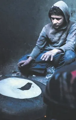 Savaştan kurtulanlar soğuktan ölüyor